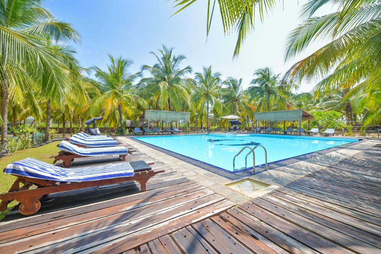De Silva Palm Resort Kalpitiya Exteriör bild
