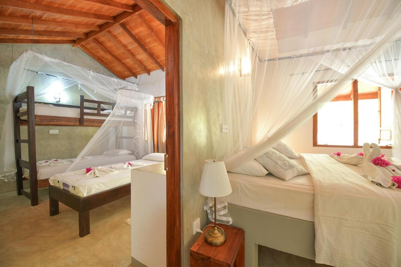 De Silva Palm Resort Kalpitiya Exteriör bild